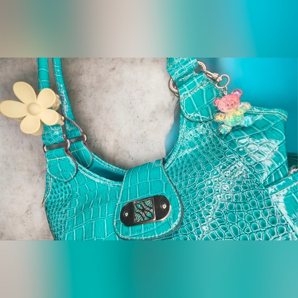 Turquoise Crocodile-Embossed Women’s Hobo Bag With Bear Charm & Flower Hair Clip - Picture 3 of 15